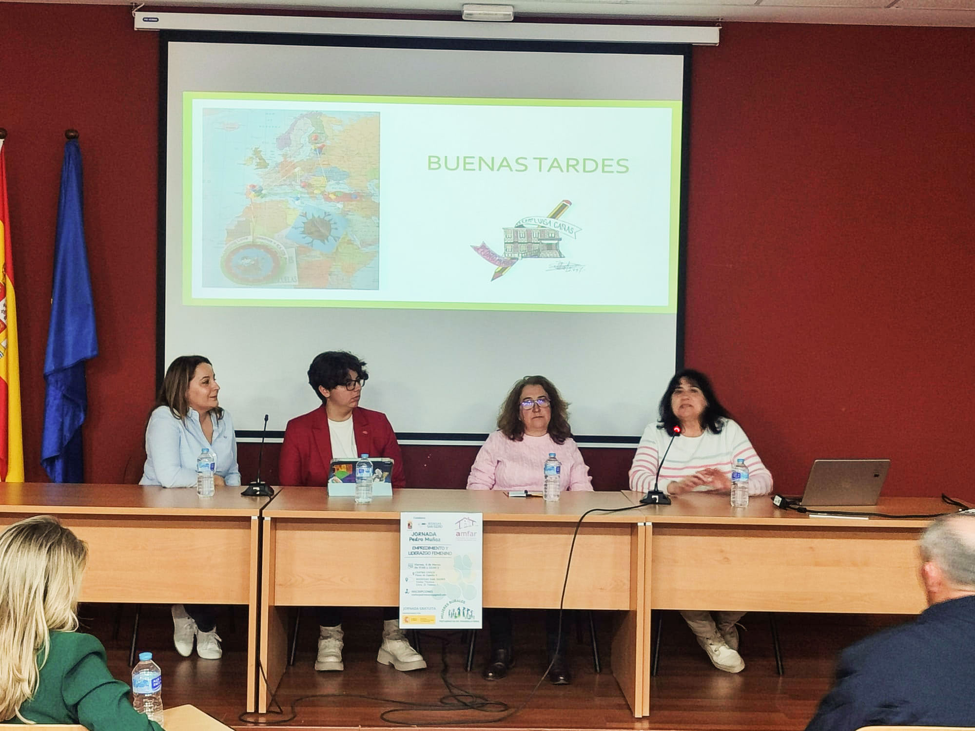 El CEIP María Luisa Cañas y el AMPA La Copa explicaron el programa Eramus Plus Nature4kids en las Jornadas de Emprendimiento de AMFAR JornadaDiadelaMujerAmfarylaCopa1